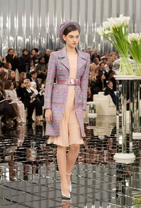 Chanel Haute Couture 2017-ci ilin Baharı üçün mükəmməl cilalanmışdır