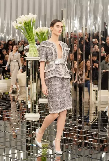 Chanel Haute Couture is perfekt gepolijst foar maitiid 2017