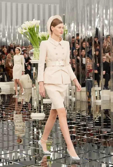 Chanel Haute Couture 2017-ci ilin Baharı üçün mükəmməl cilalanmışdır