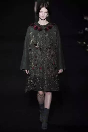 Alberta Ferretti Herbst/Winter 2014 | Mailänder Modewoche