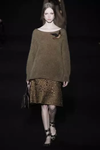 Alberta Ferretti Caij nplooj zeeg/Lub caij ntuj no 2014 | Milan Fashion Week