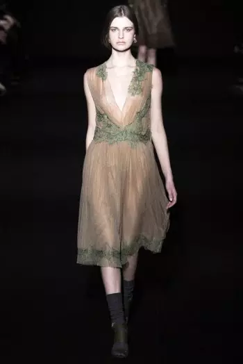 Alberta Ferretti Outono/Inverno 2014 | Semana da moda de Milán