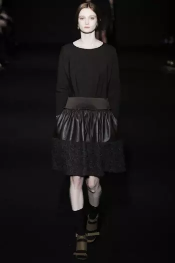 Alberta Ferretti Fall/Winter 2014 | Izu Ejiji Milan