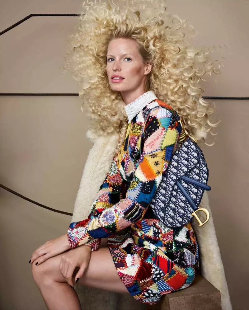 Caroline Winberg posa em modas marcantes para como gastá-lo