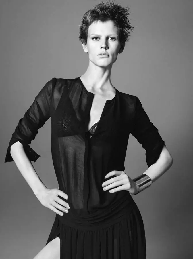 Saskia de Brauw para sa Zara Fall 2011 Campaign ni David Sims