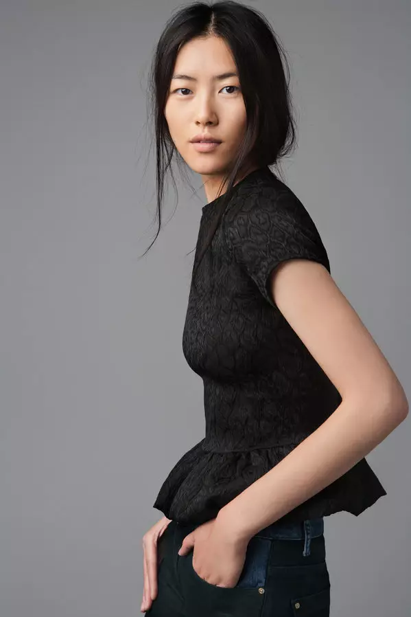 Liu Wen Plays it Cool Zararen 2012ko abuztuko Lookbookrako