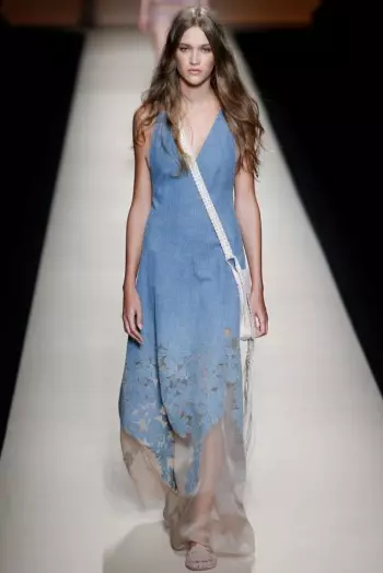 Alberta Ferretti 2015eko udaberria: Bohemio erromantikoa