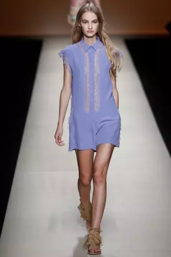 Alberta Ferretti Spring 2015: โรแมนติกโบฮีเมียน