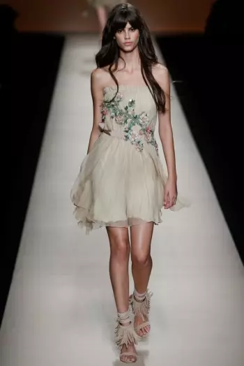 Alberta Ferretti proljeće 2015.: Romantični boem