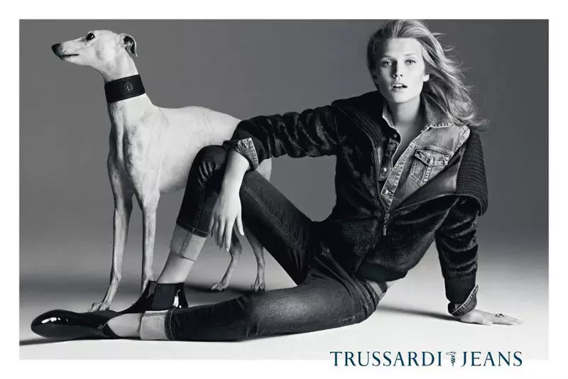 Toni Garrn Membintangi Kampanye Trussardi Jeans & Tru Trussardi Musim Gugur 2012