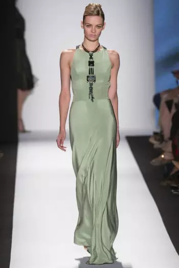 Carolina Herrera Impeshyi 2014 | Icyumweru cyimyambarire ya New York