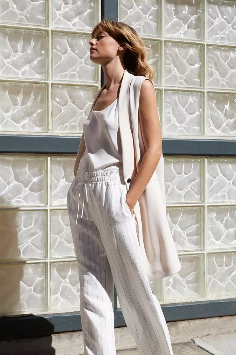 Club Monaco Haldys Camisole, Sonti Vest en Vidorus Pinstripe Pant