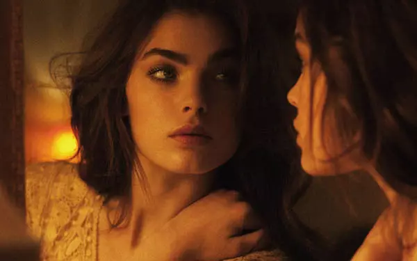 Bambi Northwood-Blyth i Dreamer av Simon Cave