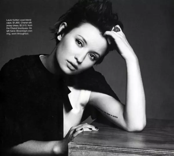 Emily Browning Terry Gates-ek Vogue Australiarako 2011ko apirilean