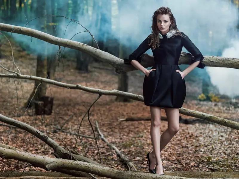 Kristine Froseth Machka Feachtas Fógraíochta Fall 201502