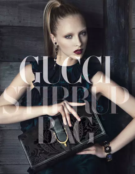 Denise Boomkens fangar helgimynda Gucci fyrir Vogue Japan í septemberhefti