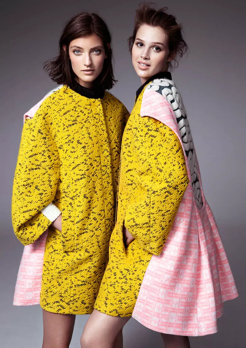 Anais Pouilot & Marikka Juhler 2013-يىللىق H&M لايىھىلەش مۇكاپاتىغا ئېرىشكۈچىلەر توپلىمىنى كىيىڭ