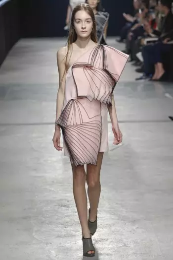 Christopher Kane podzim/zima 2014 | Londýnský týden módy