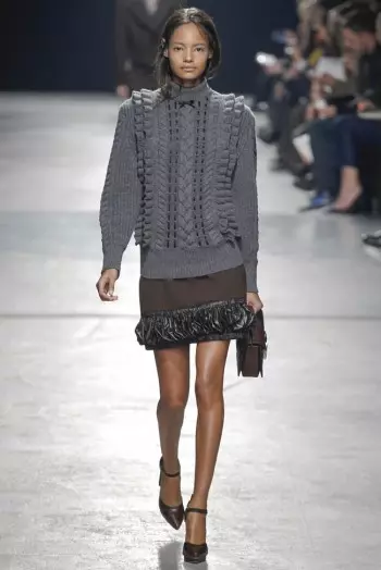 Christopher Kane ragrag / usum 2014 | Minggu Pantun London