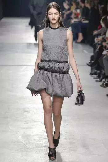 Christopher Kane Fall/Gaeaf 2014 | Wythnos Ffasiwn Llundain