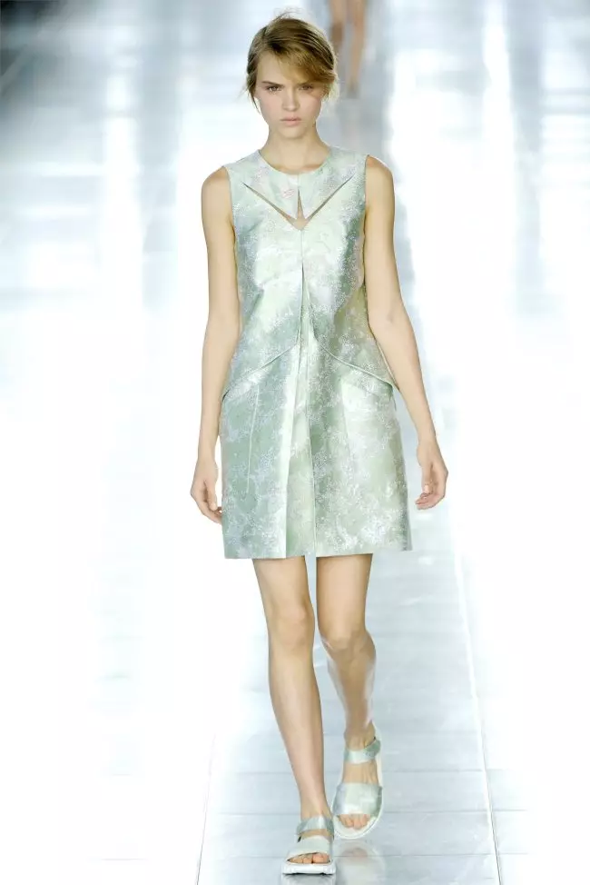 Christopher Kane Spring 2012 | လန်ဒန်ဖက်ရှင်ရက်သတ္တပတ်