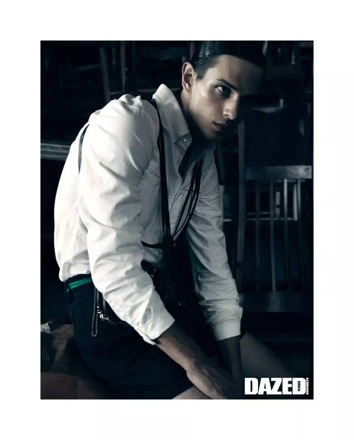 Dazed & Confused Korea အတွက် စက်တင်ဘာလ 2011 ခုနှစ် Gregory Harris မှ Coco Rocha