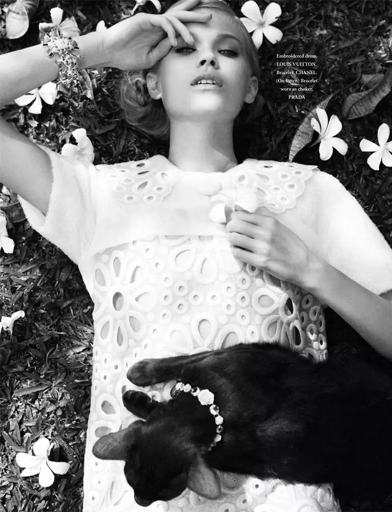 Vita Sidorkina by Wee Khim for L'Officiel Singapore 2012년 3월