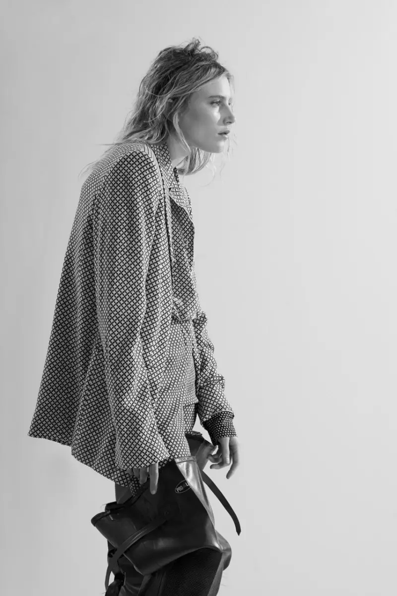 Dree Hemingway Keeps it Messy til interview Rusland august 2012, Lensed af Eric Guillemain