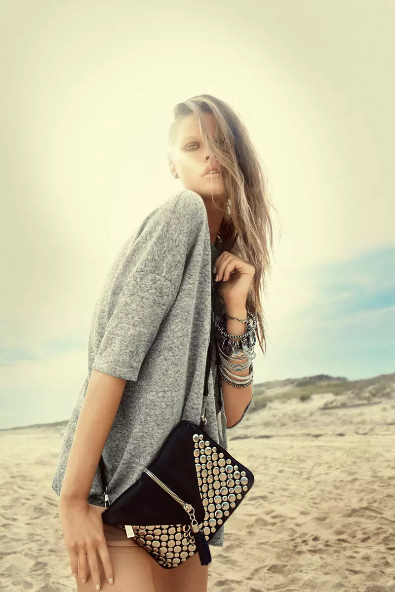 Bekah Jenkins vum Chloe Crespi fir Rebecca Minkoff Spring 2011 Campaign