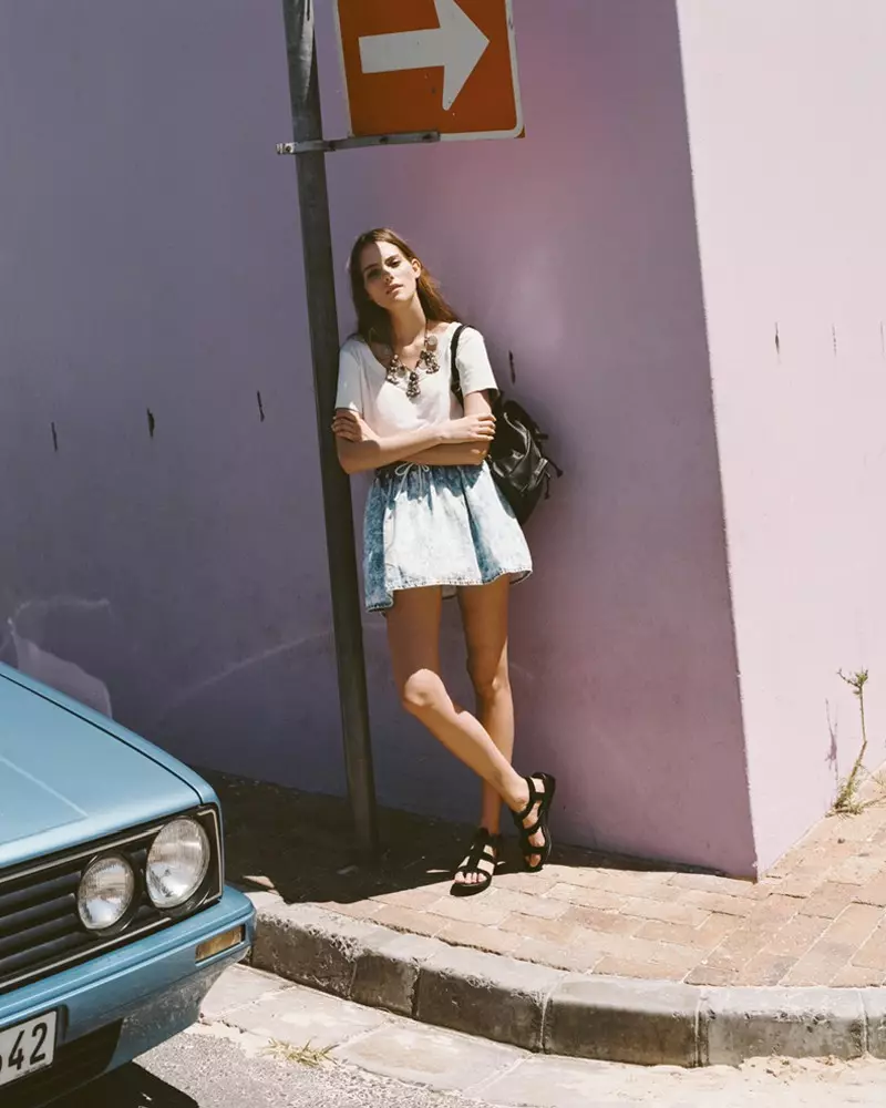 Julia Hafstrom Stars am Urban Outfitters 'Mee 2013 Katalog mat Summer Style