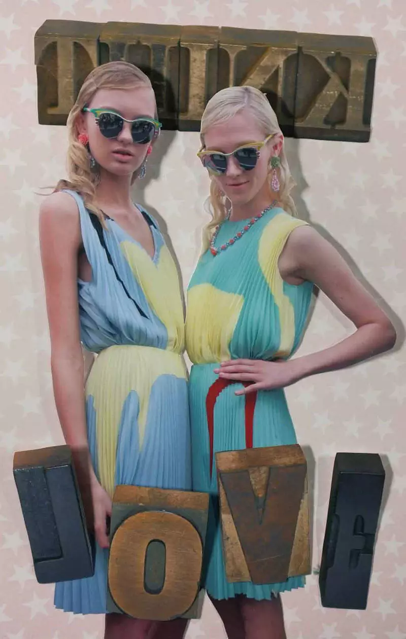 Prada Fantasy Lookbook forår 2012