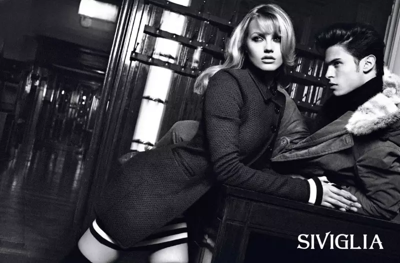 Анна Ягодзінська для Siviglia Fall 2010 від Mert & Marcus