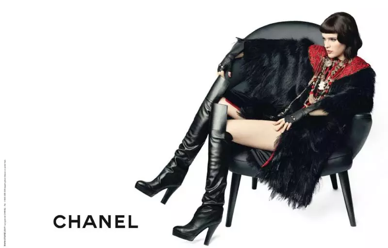 Chanel-ի նախաաշուն 2010 քարոզարշավ | Mirte Maas Կարլ Լագերֆելդ