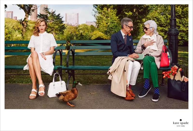 Karlie Kloss, Iris Apfel pózol a parkban Kate Spade 2015. tavaszi hirdetéseihez