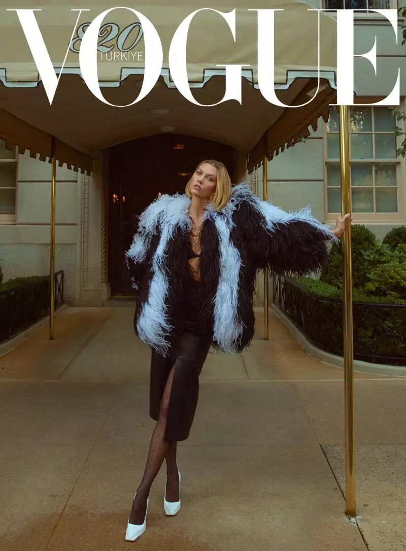 Karlie Kloss Model Tufafin Kaka don Vogue Turkiyya