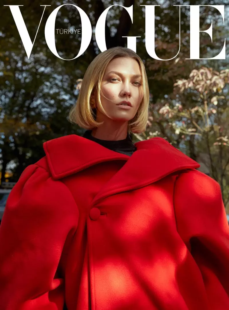 Karlie Kloss cil û bergên payîzê ji bo Vogue Turkey model dike