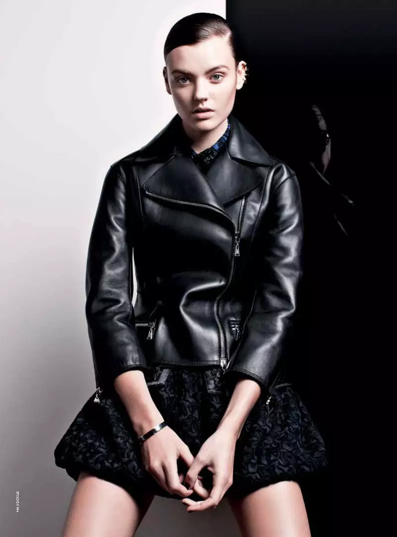 Montana Cox Canggih banget ing Vogue Australia Juli, Lensa dening Max Doyle