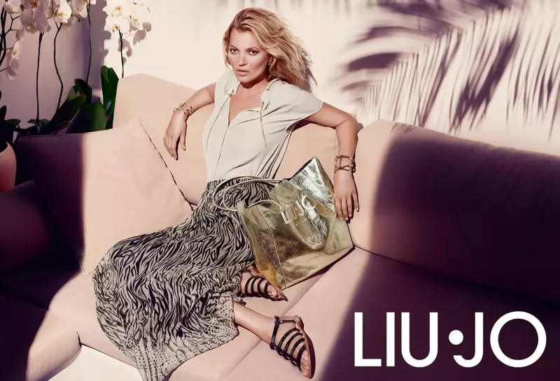 Kate Moss diventa casual per la campagna primavera 2014 di Liu Jo