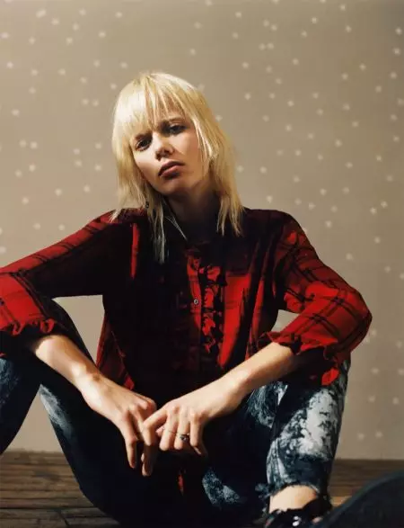 Zara Channels Rock & Roll stil 90-ih za najnoviji vodič o trendovima