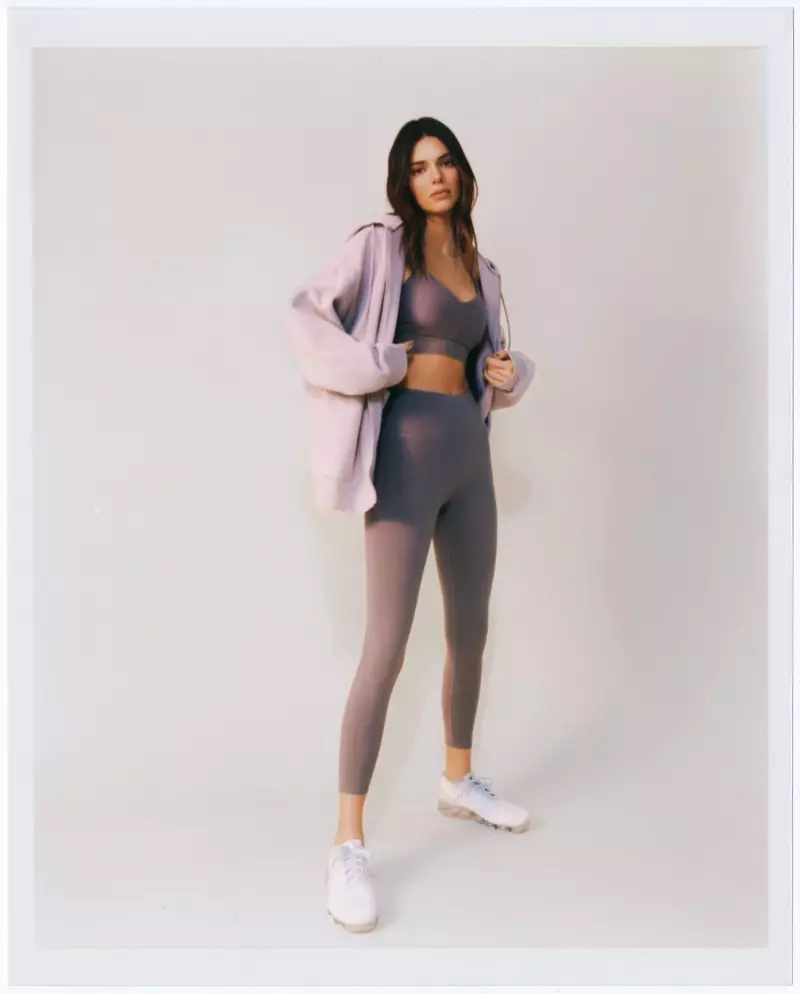 Kendall Jenner Alo Yoga-fotoshoot