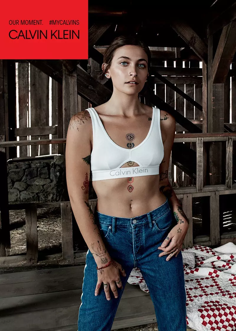 Mae Paris Jackson yn serennu yn ymgyrch gwanwyn-haf 2018 Calvin Klein Jeans