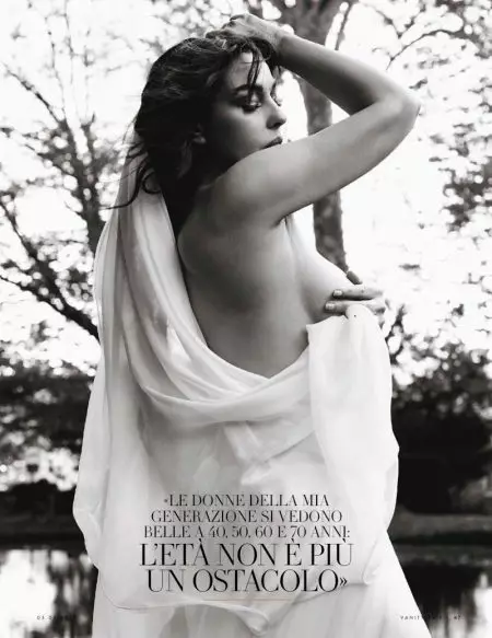 Monica Bellucci는 Vanity Fair Italy의 비전입니다.