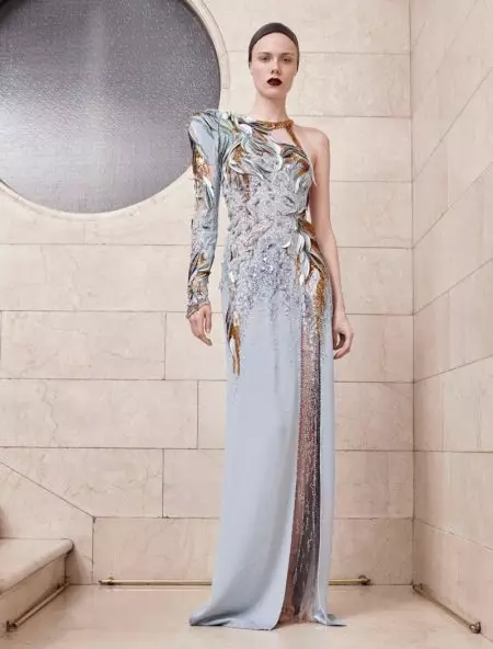 Atelier Versace Fokus kana Gaya Sleek pikeun Musim Gugur 2017