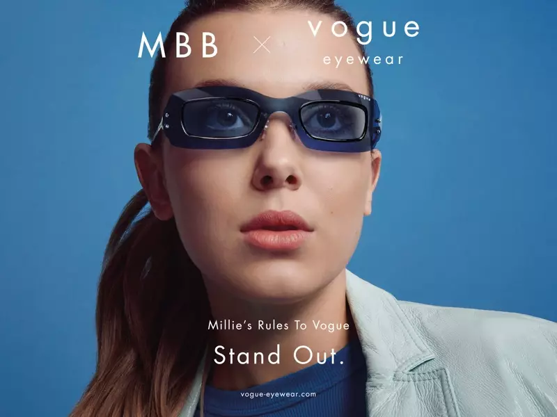 Millie Bobby Brown conduce campania de colaborare Vogue Eyewear.