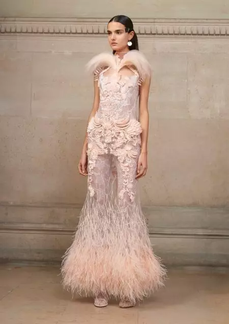 Givenchy Haute Couture Goes Western kanggo Spring 2017