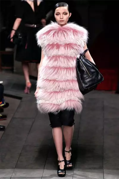 Loewe Fall 2012 | پارىژ مودا كىيىم ھەپتىلىكى