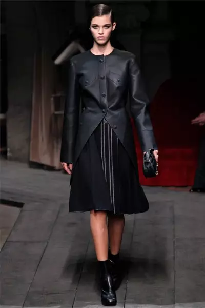 Loewe Fall 2012 | Paris Fashion Osu