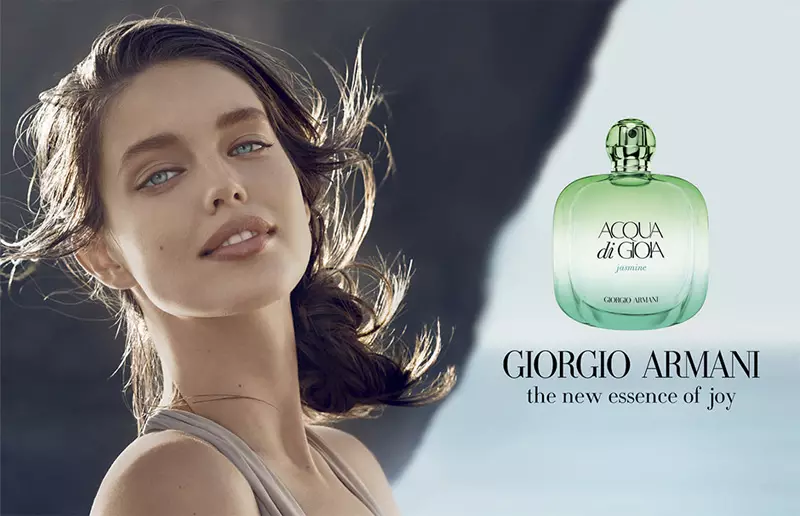 Emily DiDonato omráči v reklame na vôňu New Armani