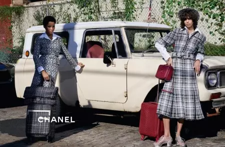 Chanel viaja em grande estilo com a campanha Primavera 2016