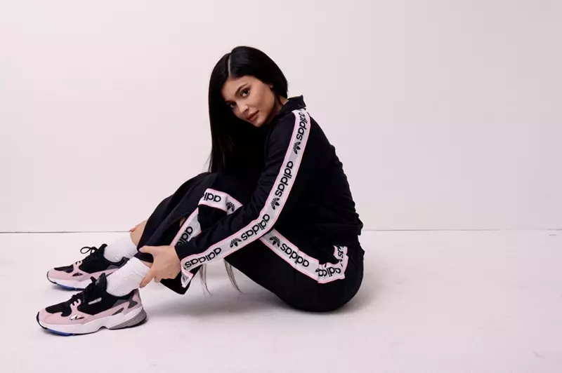 adidas menunjuk Kylie Jenner sebagai duta merek terbarunya